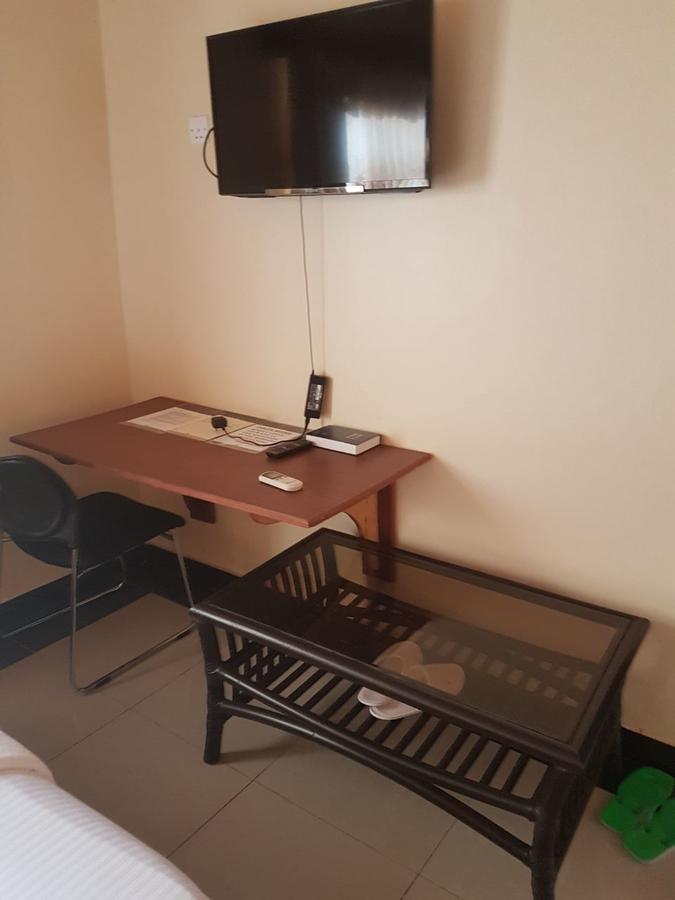 Ceamo Prestige Lodge Lodwar Exteriör bild