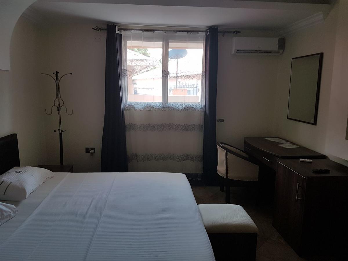 Ceamo Prestige Lodge Lodwar Exteriör bild